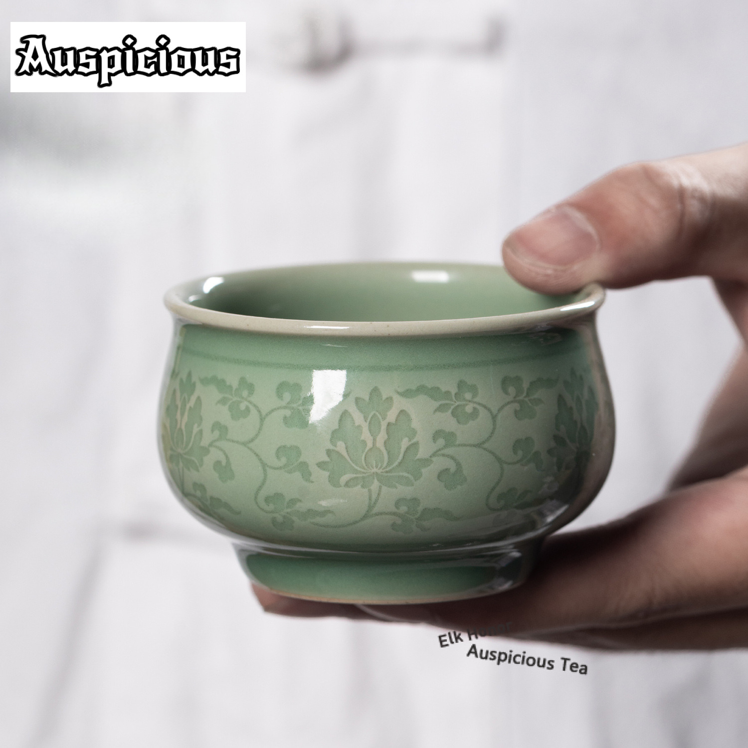 Celadon Ceramic Cup - 108ml 수제 트위닝 연꽃 청자 도자기